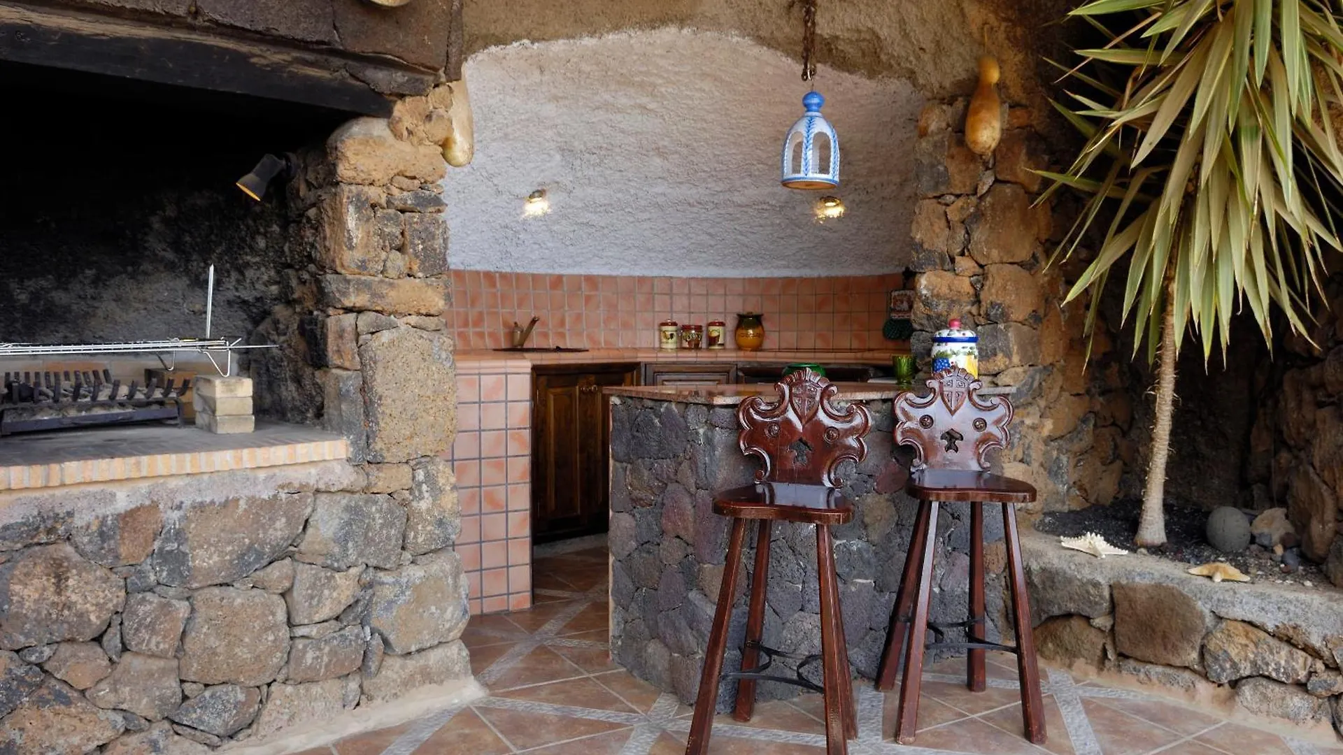 Castillo Lanzarote Villa Sophie - Luxury Villa -Sleep In A Volcanic Cave With Heated Pool Tías Espagne