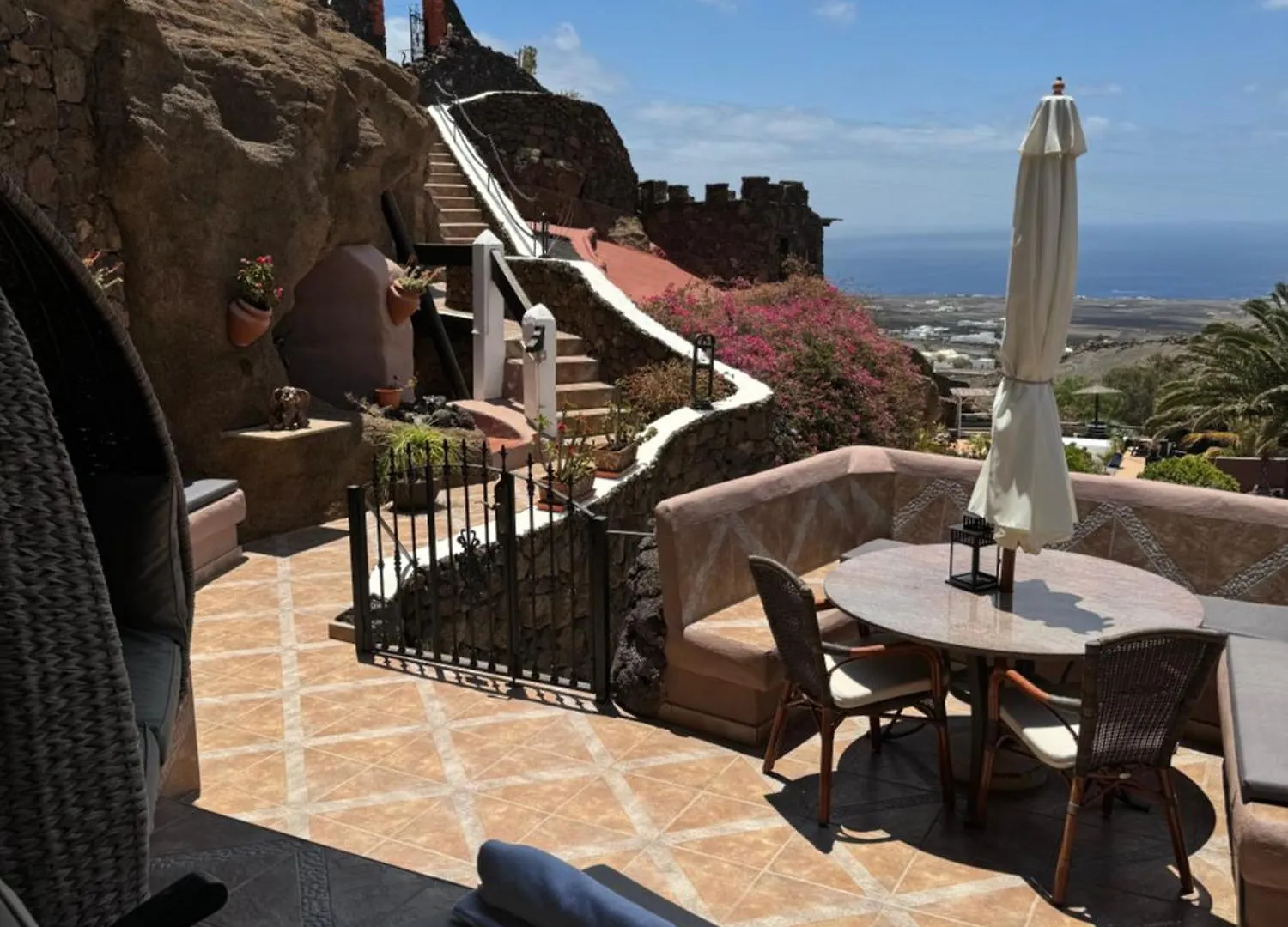 Castillo Lanzarote Villa Sophie - Luxury Villa -Sleep In A Volcanic Cave With Heated Pool Tías Espagne